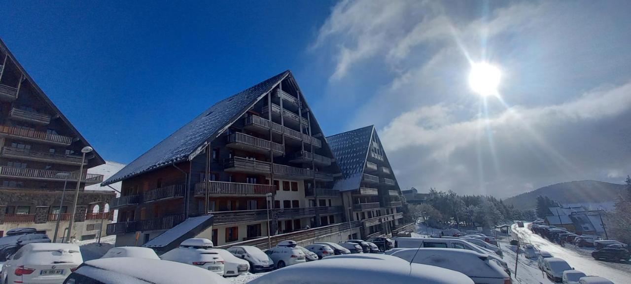 Superbesse Appartement 4-6 Pers. 2 Ch. Dans Residence 3 Etoile Avec Piscine ภายนอก รูปภาพ